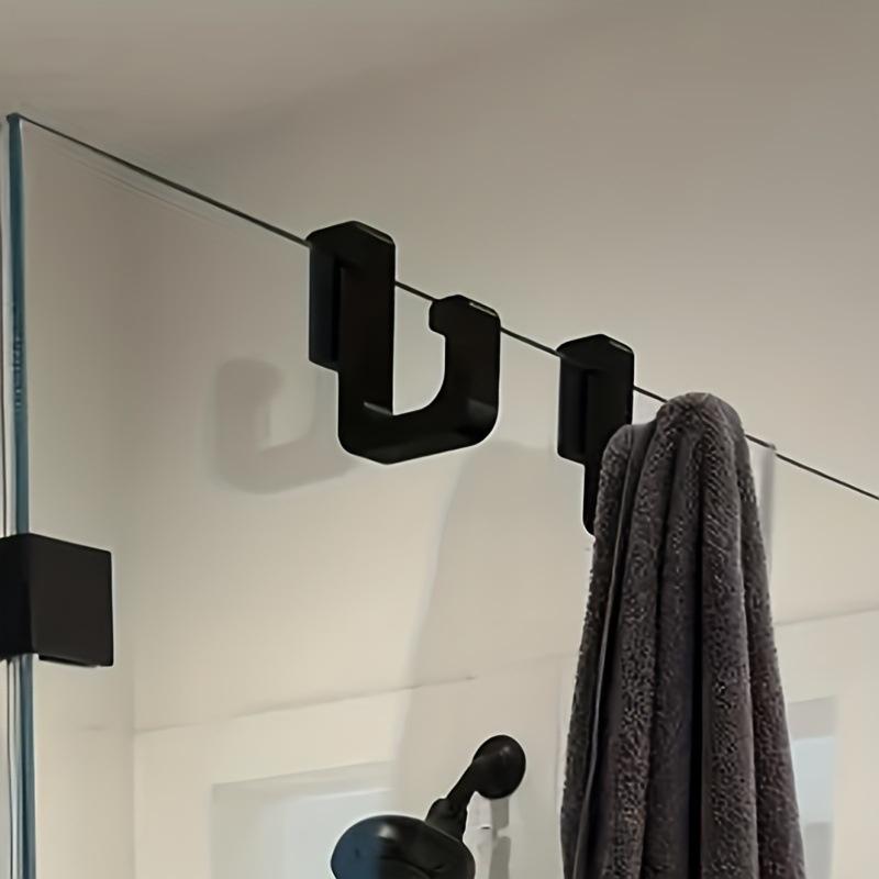 قطعتان من خطافات الاستحمام ثلا - مراجعة Door Stopper Heavy وسعره