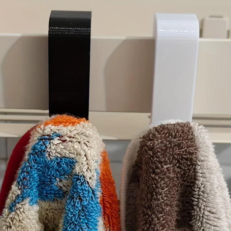 قطعتان من خطافات الاستحمام ثلا - مراجعة Door Stopper Heavy وسعره