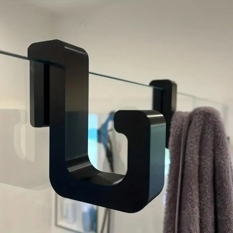 قطعتان من خطافات الاستحمام ثلا - مراجعة Door Stopper Heavy وسعره